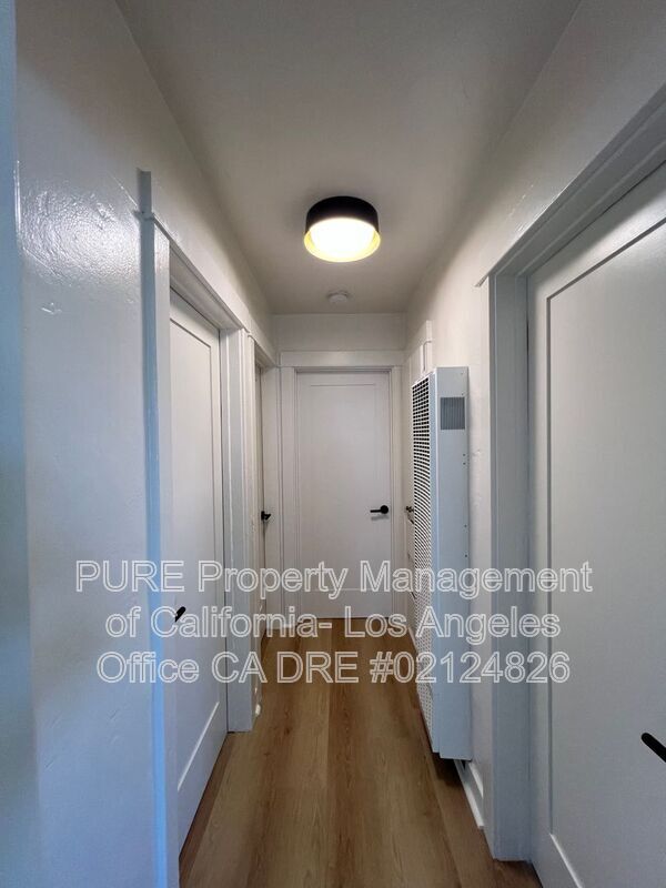 Building Photo - 625 W 23rd St
