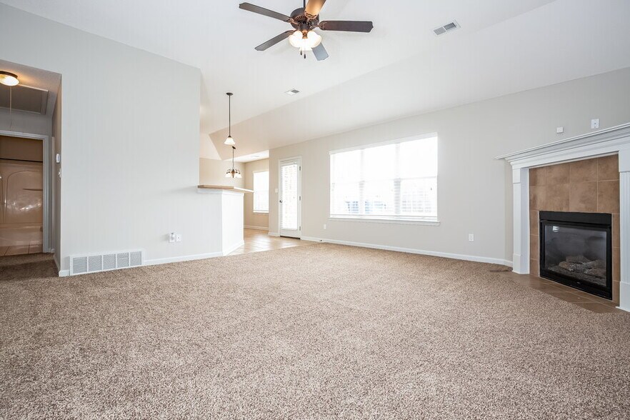 Building Photo - 3181 Scott Hill Cir