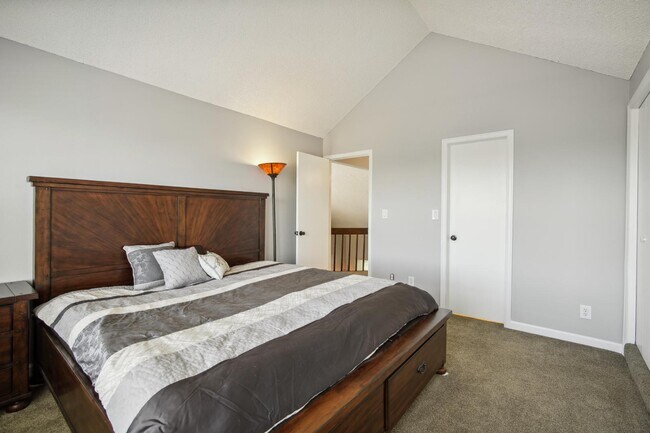 Building Photo - 7950 S Garrison Ct
