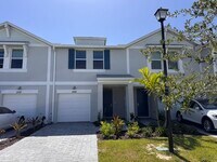 Building Photo - 496 Salisbury Cir