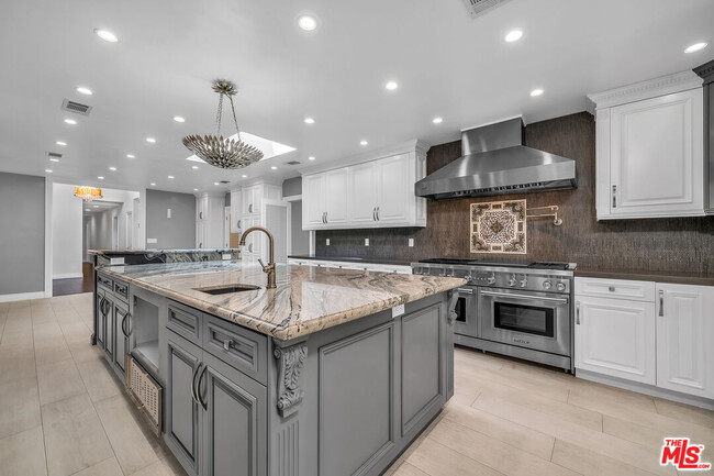 Primary Photo - 4311 Coquette Pl