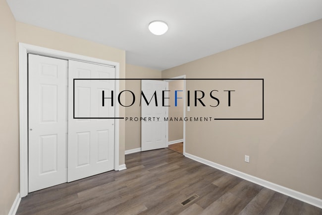 Building Photo - 40 Garner St