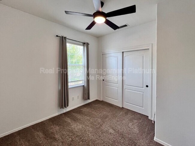 Building Photo - 1766 Glen Oban Ln