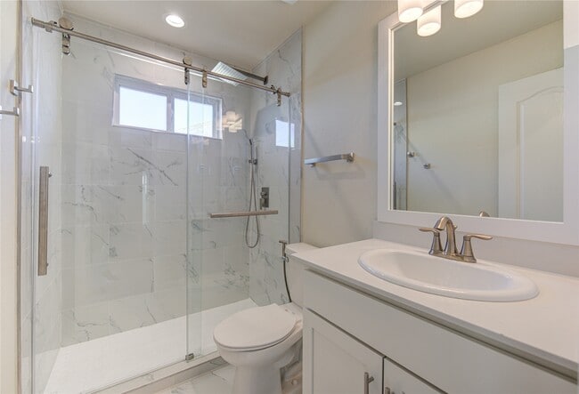 Building Photo - 30243 Twisting Springs Dr