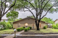 Building Photo - 3728 Yosemite Dr