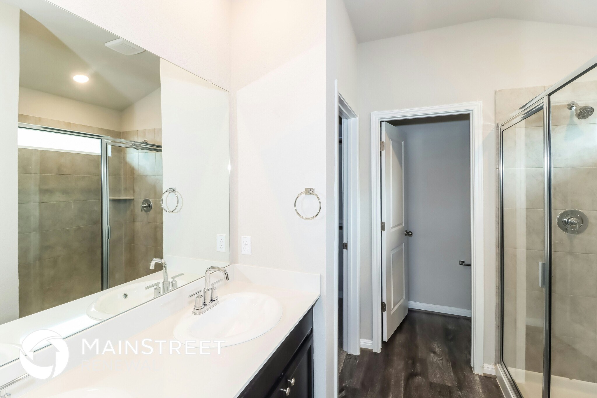 Building Photo - 318 Durango Downs Dr