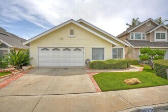 Building Photo - 6817 Watercourse Dr