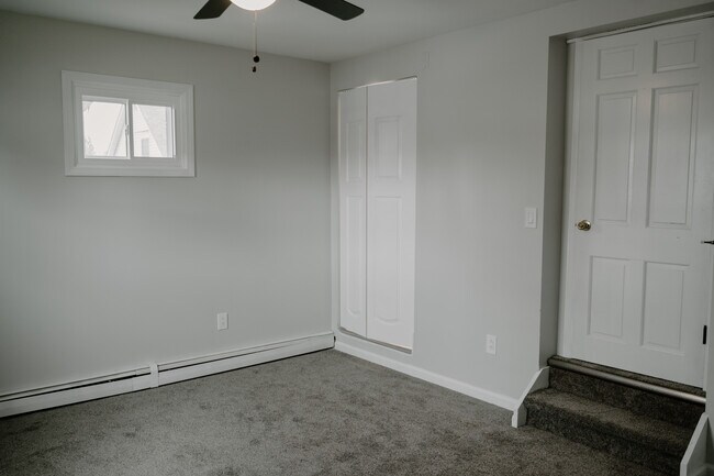 Building Photo - 354 Terrace Blvd