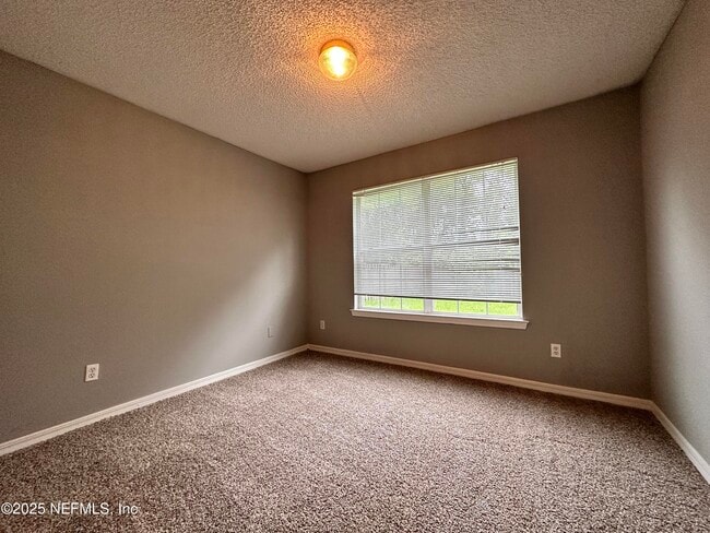 Building Photo - 2478 Aloha Ln