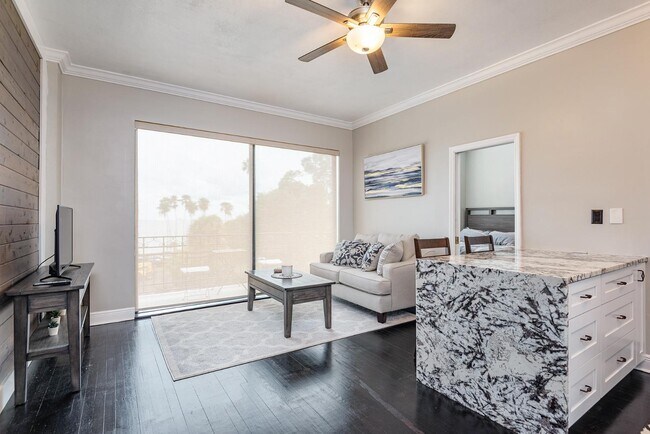 Building Photo - 2109 Bayshore Blvd