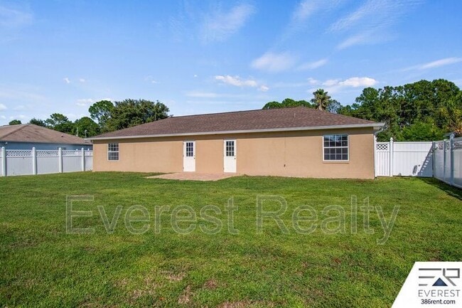 Building Photo - 66 Rockefeller Dr