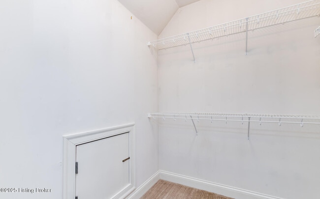 Building Photo - 9413 Civic Way