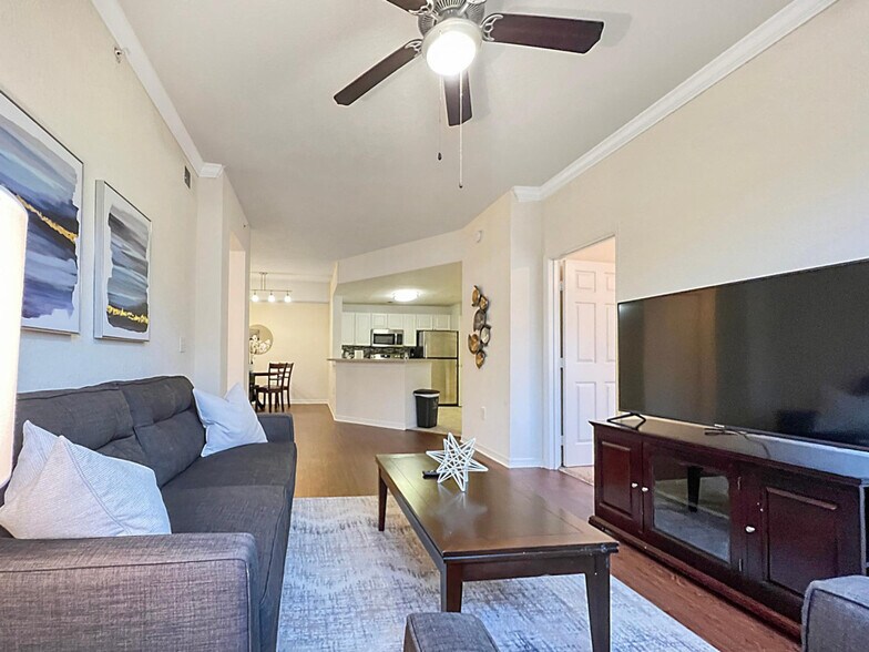 Building Photo - 9533 Magnolia Blossom Dr