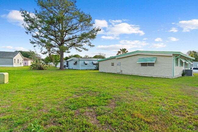 Building Photo - Charming Updated Home Near Spanish Springs in The Villages