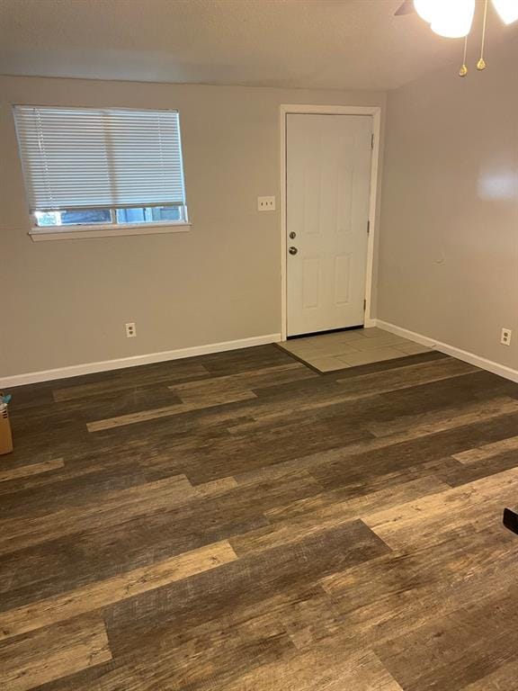 Building Photo - 300 Canion St