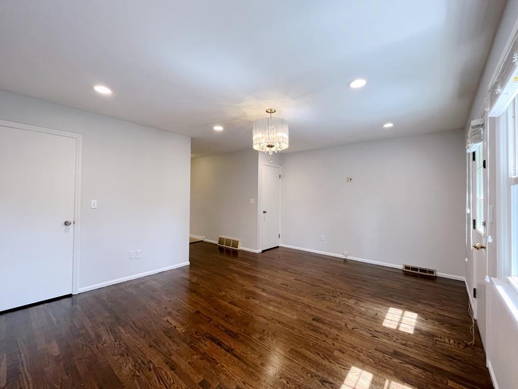 Living Room - 133 Seemans Ln
