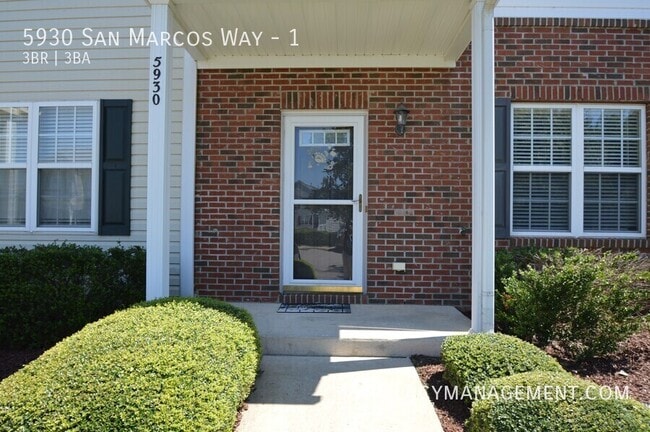 Building Photo - 5930 San Marcos Way