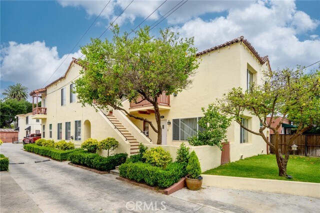 Building Photo - 1643 S Catalina St