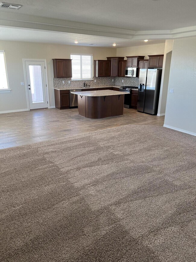 Building Photo - 12701 Iron Falls Dr