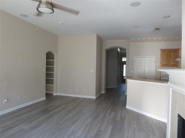Building Photo - 6312 Parkside Dr
