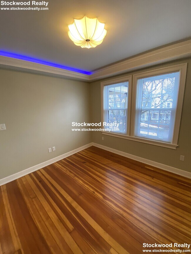 Building Photo - 152 Blue Hill Avenue
