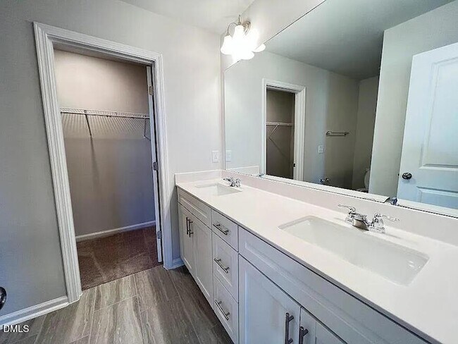 Building Photo - 412 Odham Ln