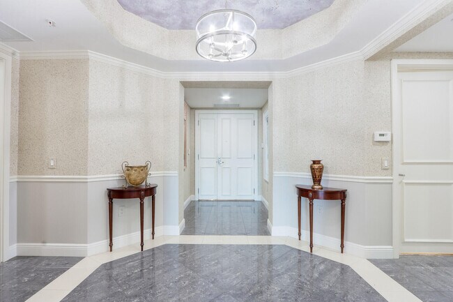 Building Photo - 3630 Gardens Pkwy