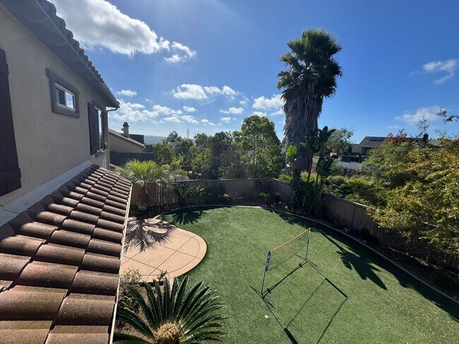 Building Photo - Gorgeous La Costa Executive Home – 5 Bed /...