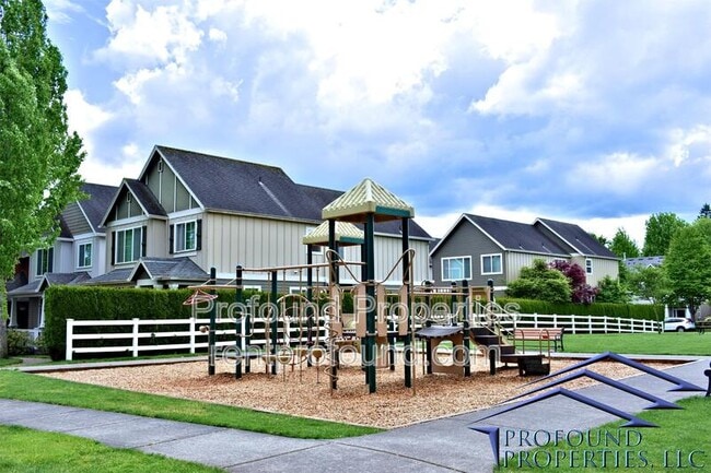 Building Photo - 6055 SW 208th Pl