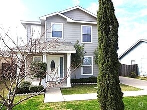 Building Photo - 13801 Briarcreek Loop