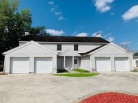 Building Photo - 1805 Crystal Grove Dr