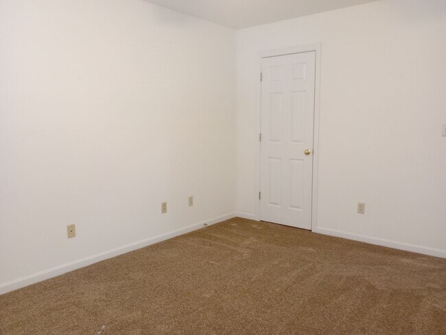 Building Photo - 3504-3506 Delmar Ct.