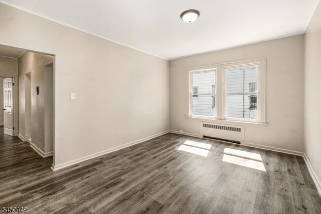 Building Photo - 918 Grove St