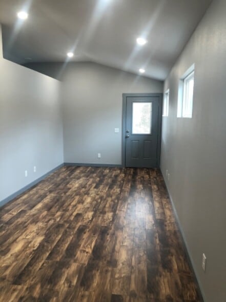 Building Photo - 16889 Digby Dr