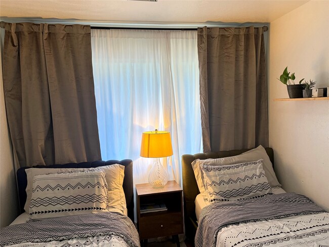 Building Photo - 6402 Frosty Brook Dr