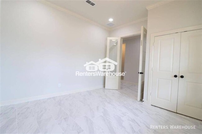 Building Photo - 2902 Iris Gable Ct