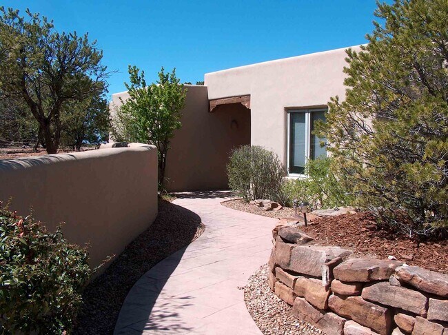 Building Photo - 17 Rabbitbrush