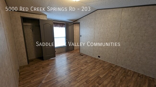 Building Photo - 5000 Red Creek Springs Rd