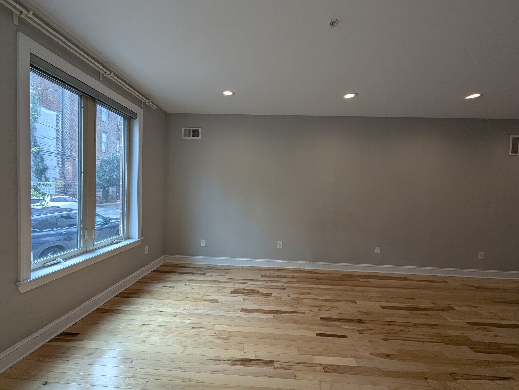 Building Photo - 1644 N 2nd St