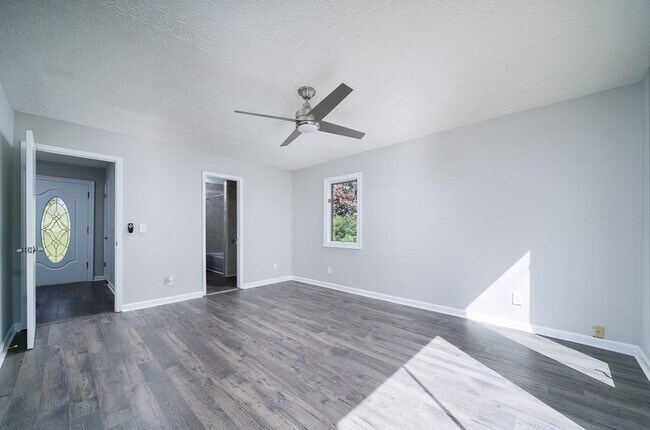 Building Photo - 4079 Dunnington Dr