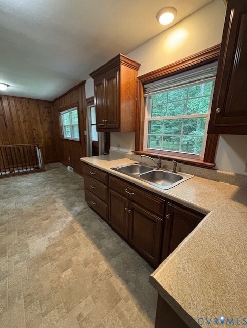 Building Photo - 149 Broaddus Dr