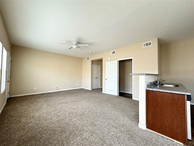 Building Photo - 8706 Torcello St