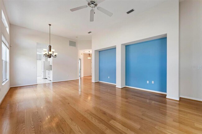 Building Photo - 3773 Amapola Ln