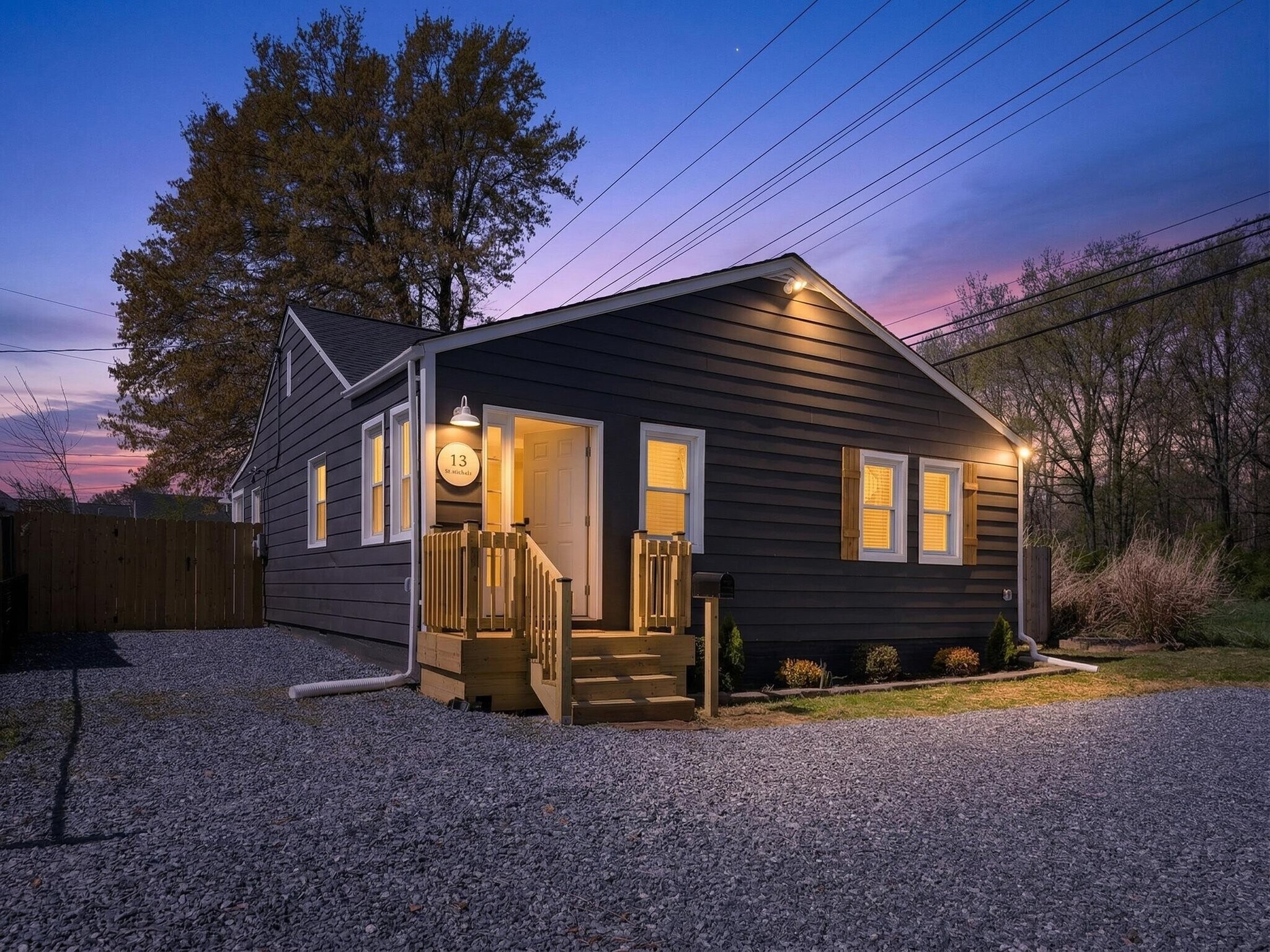 Building Photo - 13 Blinker Ct