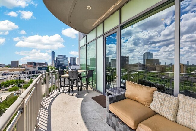 Building Photo - 1600 Post Oak Blvd