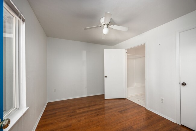 Building Photo - Space with Friends