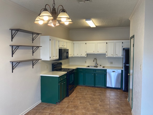 Kitchen - 5326 Sleepy Hollow Dr