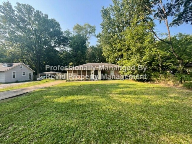 Building Photo - 3541 Stuart Rd