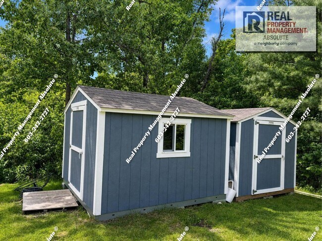 Building Photo - Modern 3BR Home with Solar & Private Yard