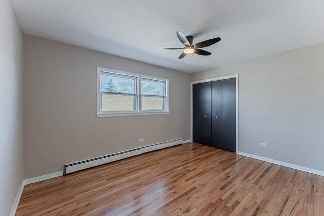 Building Photo - 2036 N 72nd Ct